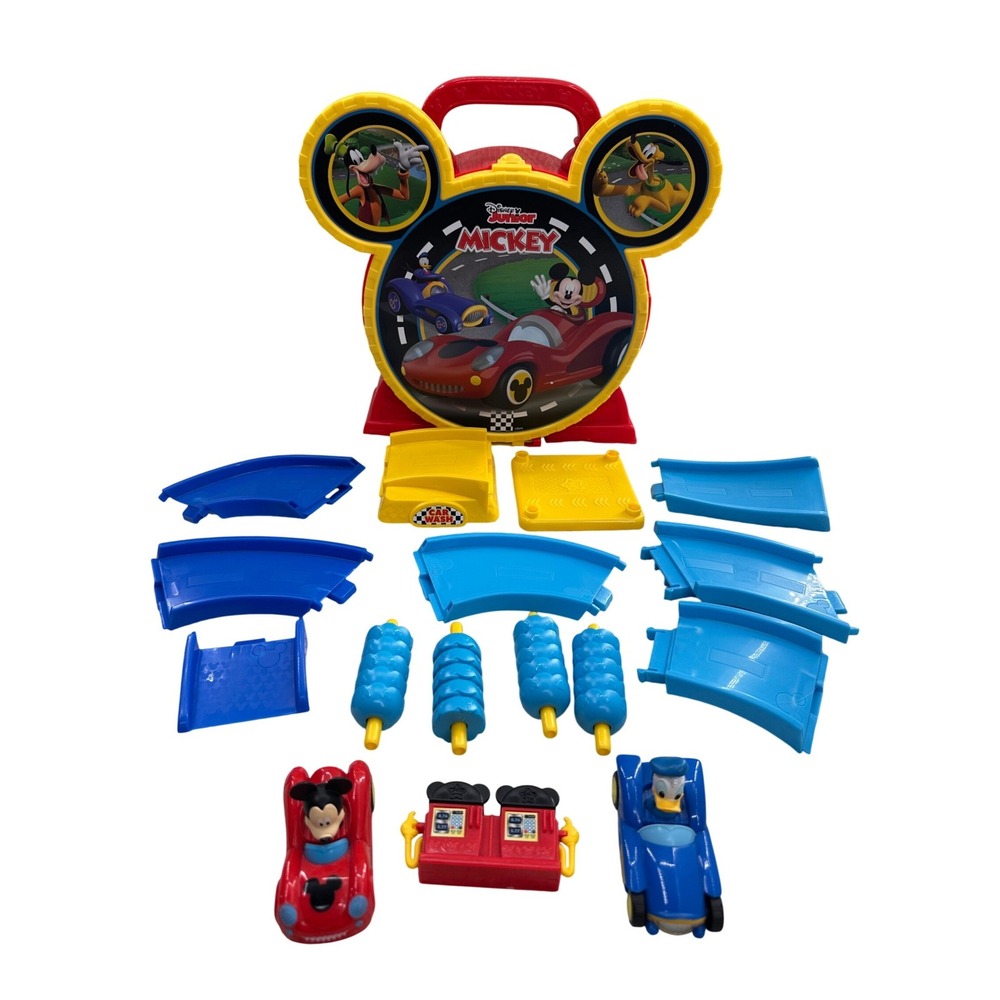 Disney Junior Mickey Roadster Racers Stow N Go Garage Playset Mickey Donald Cars